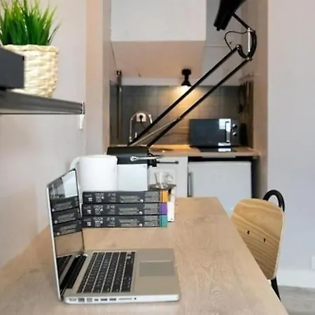 Le Studio Cocooning Avec Parking Sous-Sol Privatif Chartres Extérieur photo
